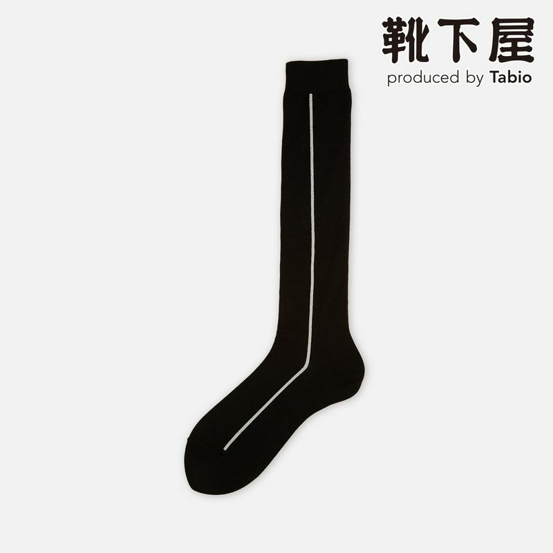 【全品送料無料★〜2/16 23:59迄】【あす楽】【靴下屋】 ラメライン入りハイソックス / 靴下 タビオ Tabio くつ下
