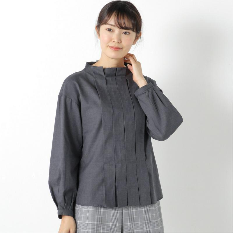 【春の花粉対策】防花粉加工のタックブラウス