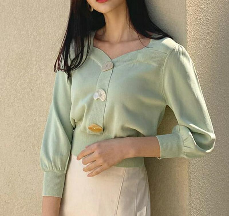 ビッグボタンニット・全2色・e54820 レディース 【tops】【ニット Tシャツ トップス 8分丈 7分丈　パフスリーブ ハ