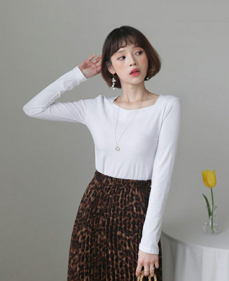 スクエアVネックTシャツ・全5色・t55345 レディース 【tops】【トップス Tシャツ スクエアネック Vネック 無地 長