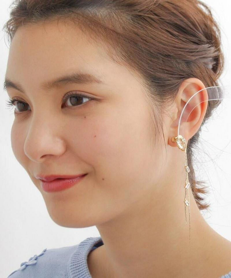 四角キュービック付チェーンイヤリング