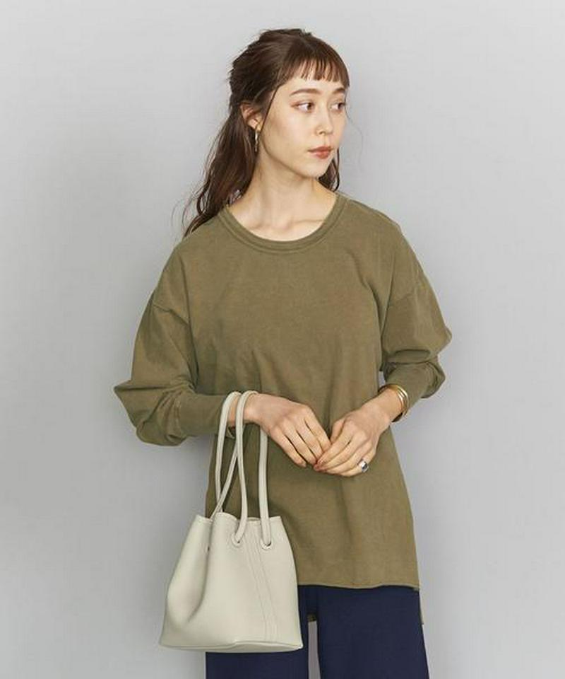 ＜R JUBILEE＞バックボタンロングスリーブカットソーΨ