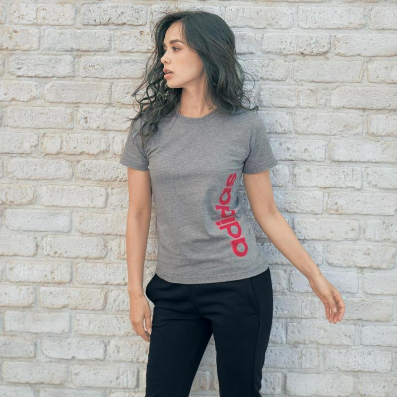 グラフィックＴシャツ（アディダス／adidas）