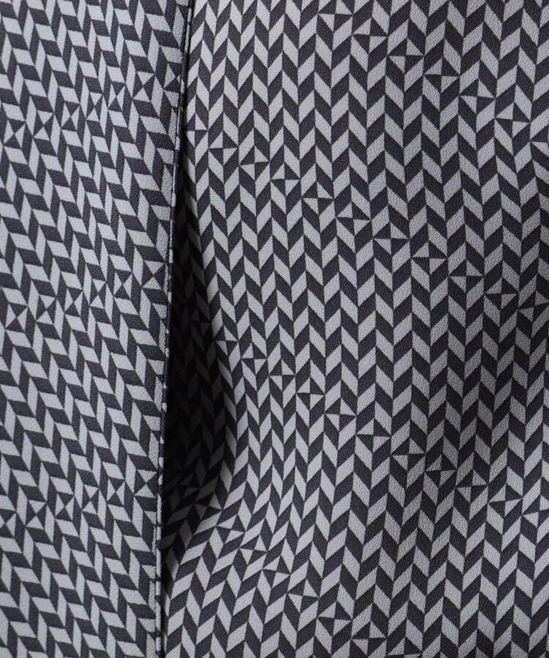 【洗える】ジオメトリカルボウタイブラウス