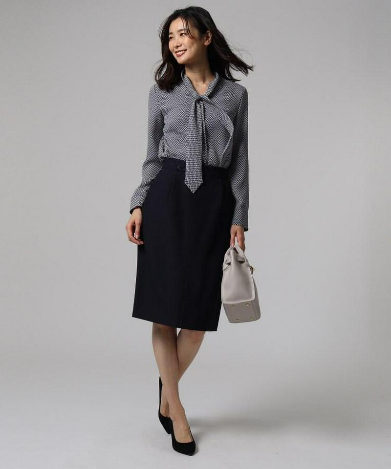 【洗える】ジオメトリカルボウタイブラウス
