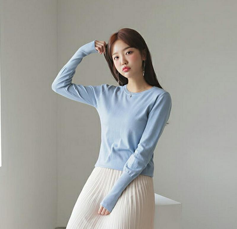 パフラウンドネックニット・全3色・e54877 レディース 【tops】【韓国 ファッション トップス Tシャツ ニット ラウンドネック 長袖 スリム 無地 パフスリーブ パステル 秋 春 冬】