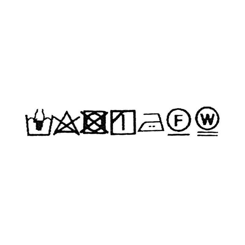 フリルプルオーバーブラウス