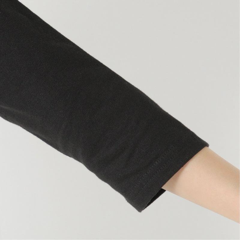 【おうちディズニー】ロゴ７分袖刺繍Ｔシャツ「ミッキー＆フレンズ」【Ｍ～３Ｌ】（ディズニー）