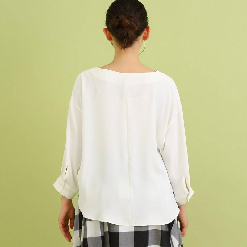 ＲＵＥ　ＤＥＳ　ＣＨＡＴＳ　スキッパーネックブラウス（ａｎａｔｅｌｉｅｒ／アナトリエ）