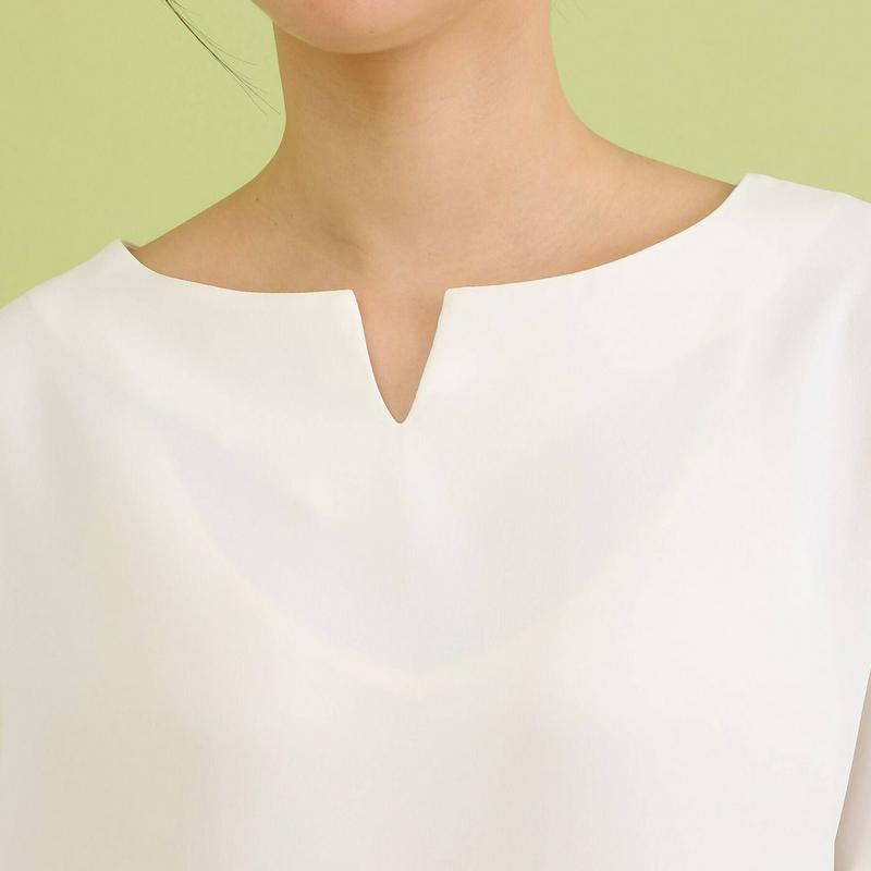 ＲＵＥ　ＤＥＳ　ＣＨＡＴＳ　スキッパーネックブラウス（ａｎａｔｅｌｉｅｒ／アナトリエ）