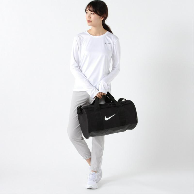 レディース　長袖Ｔシャツ（ナイキ/NIKE）