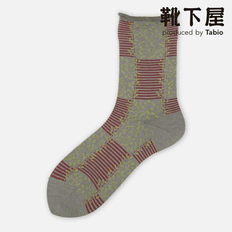 【全品送料無料★〜3/11 23:59迄】【あす楽】【Tabio】 メンフィス柄ゴム口ロールショートソックス / 靴下屋 靴下 