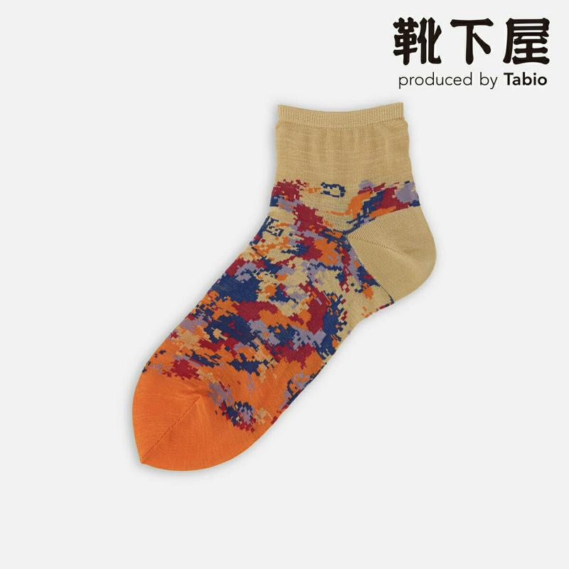 【全品送料無料★〜3/11 23:59迄】【あす楽】【靴下屋】 タイダイ風モザイク柄ショートソックス / 靴下 タビオ Tabi