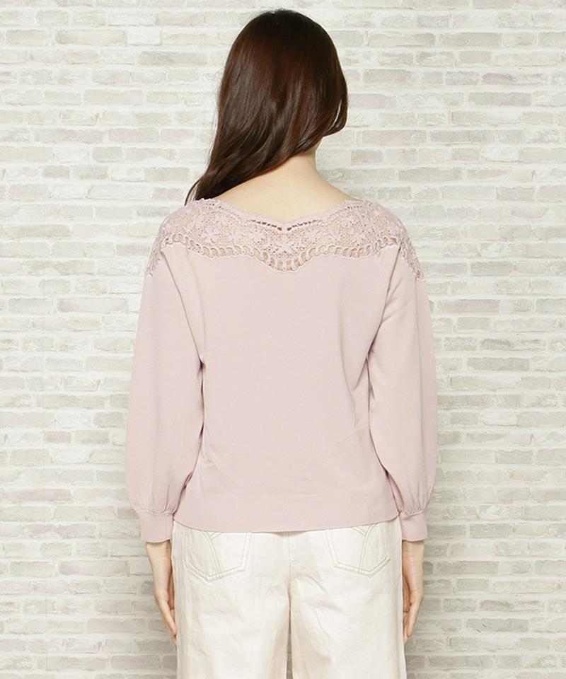 刺繍ヨークニット