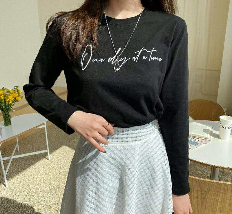 バックボタンレタリングTシャツ・全3色・b61433 レディース【tops】【トップス Tシャツ ティーシャツ ロゴ ロゴT ロ
