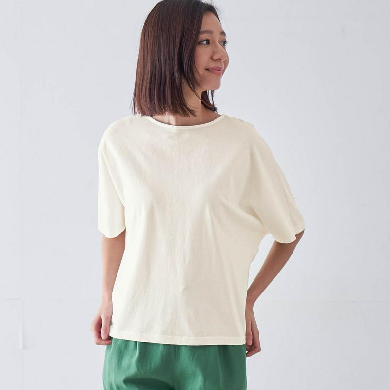 後ろタックデザインＴシャツ【汚れにくい白】【綿１００％】（フェール アン カラン／FAIRE UN CALIN）