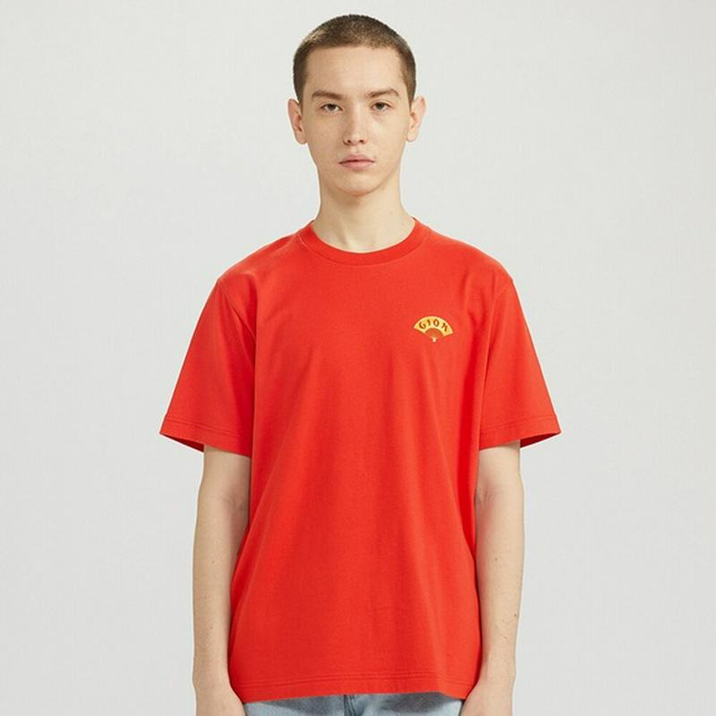 日本土産（NIPPON MIYAGE） UT グラフィックTシャツ（半袖・レギュラーフィット）
