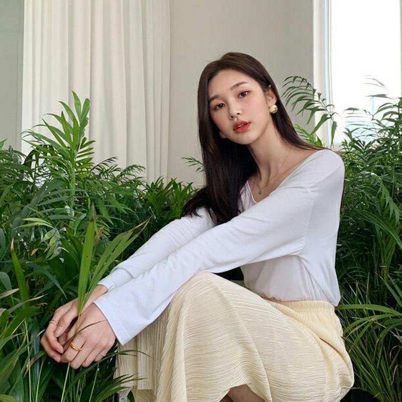 UネックラウンドヘムTシャツ・全4色・b55620 レディース 【tops】【トップス Tシャツ Uネック 深ネック 無地 ゆっ
