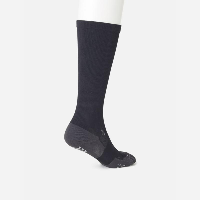 【あす楽】【TABIO SPORTS】 コンプレッション 五本指 ハイソックス 23〜25cm クロ 黒 ブラック / 靴下屋 靴下 タビオ タビオスポーツ Tabio くつ下 レディース 日本製 ¬¬