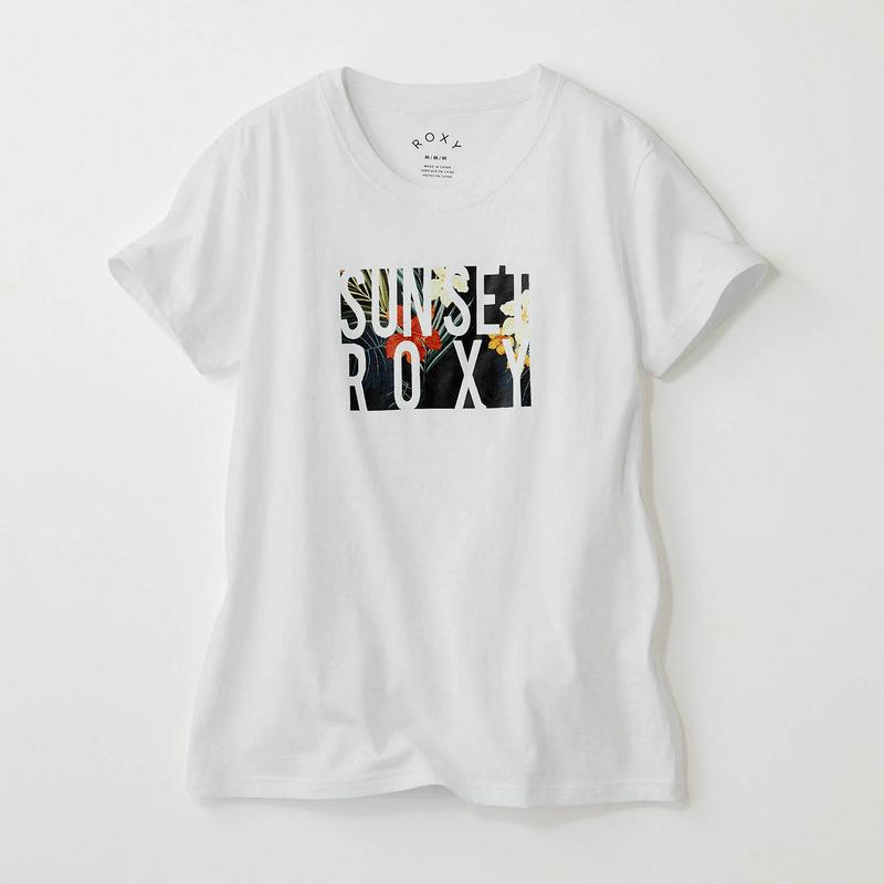 夏らしいトロピカル柄　綿１００％ロゴプリントＴシャツ
