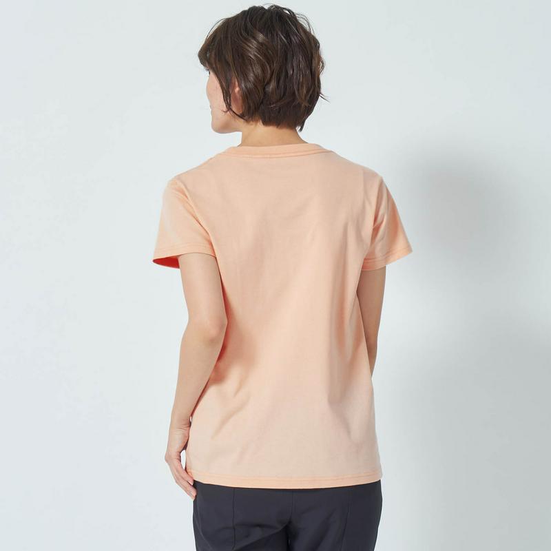 夏らしいトロピカル柄　綿１００％ロゴプリントＴシャツ