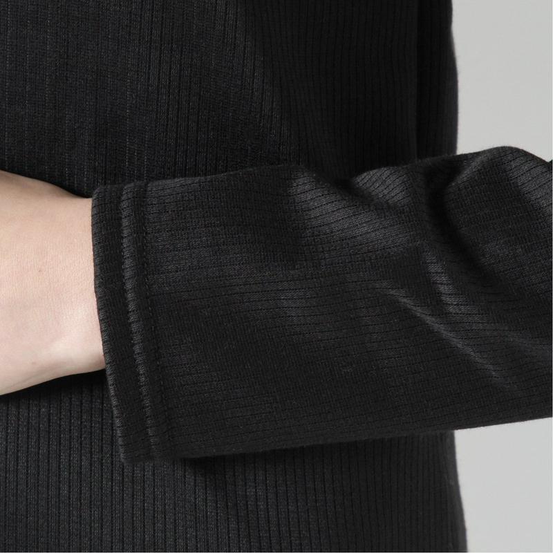 静電気抑制テープ付裏起毛リブボートネックＴシャツ