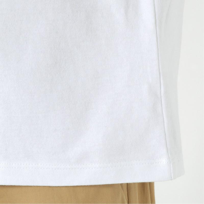 レディース　袖刺繍クルーネック半袖Ｔシャツ（チャンピオン/Champion）