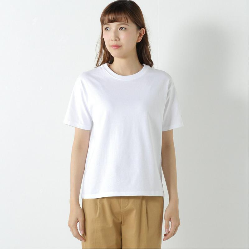 レディース　袖刺繍クルーネック半袖Ｔシャツ（チャンピオン/Champion）