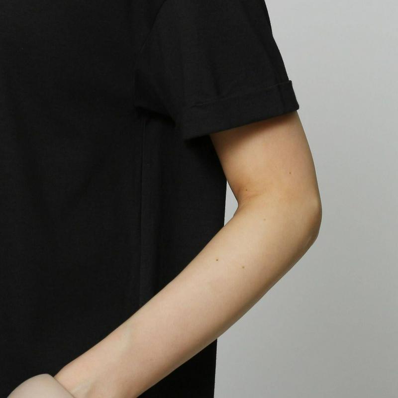 遮熱ドロップショルダーコットン混Ｔシャツ