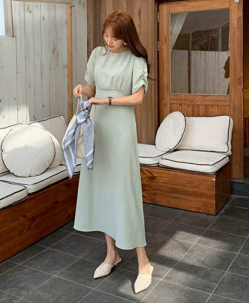 ≪人気商品再入荷≫ギャザーパフワンピース・全3色・t55654 レディース 【ops】 韓国ファッション ワンピース ロング丈 フレア 半袖 パフスリーブ カラーアイテム ギャザー リボン ストラップ 無地 カジュアル 大人 グリーン 緑 春 夏 秋 春