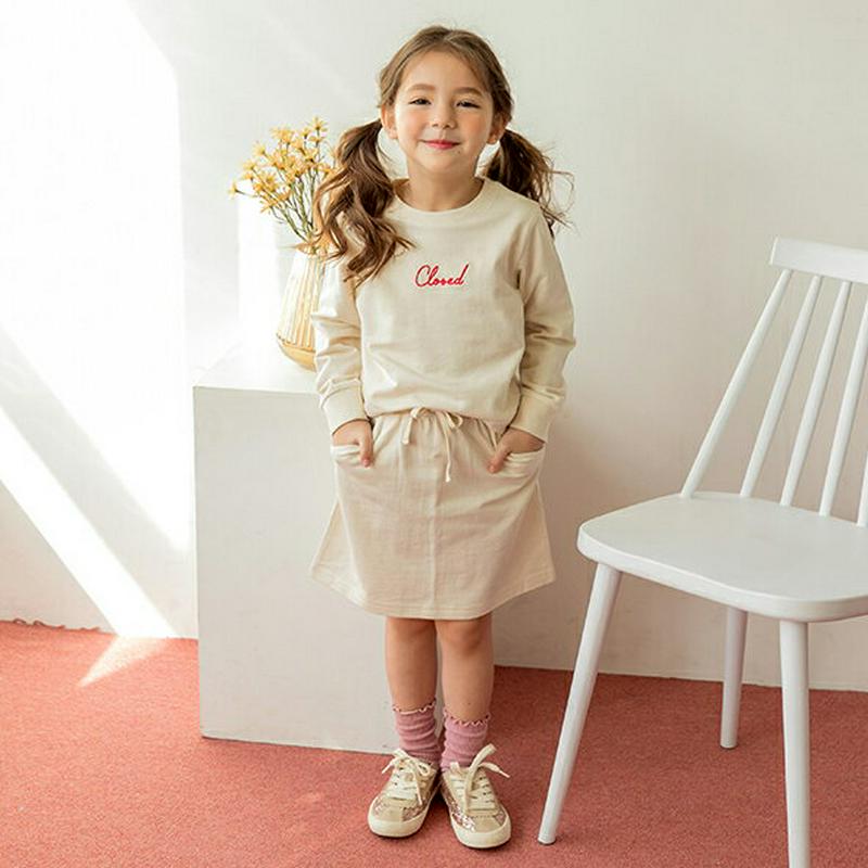 英字スウェット&スカートSET(クリーム)・p000742 キッズ【3~8才】【set】【セットアップ トップス 長袖 スウェッ
