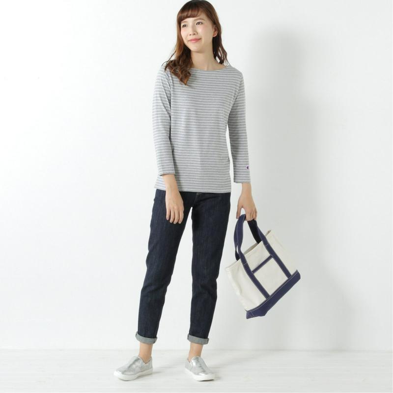 レディース　ボートネックボーダーＴシャツ