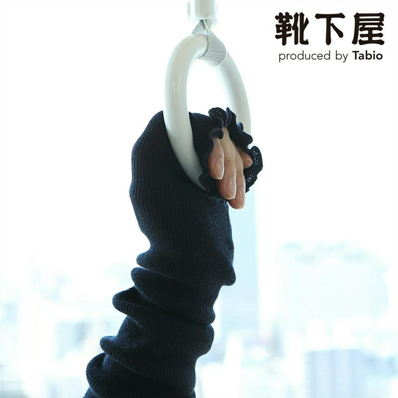 【全品送料無料～6/26 09:59迄】【あす楽】【公式 靴下屋】 Ag+ 2WAY 抗菌 防臭 クリーンウォーマー / 靴下 タビオ Tabio くつ下 UV アームウォーマー アームカバー レッグウォーマー レッグカバー 冷房対策 足元 レディース 黒 日本製