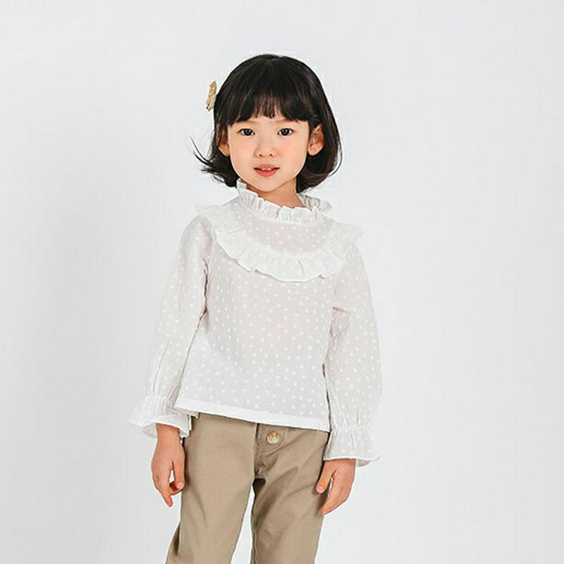 フリルネックフラワーポイントブラウス・p000956 キッズ【3~8才】【bl】【トップス ブラウス フリルネック 襟コンシャス 花柄 フラワー フリル 長袖 可愛い かわいい ガーリー 女の子 子供 こども 子供服 こども服】【KIDS】