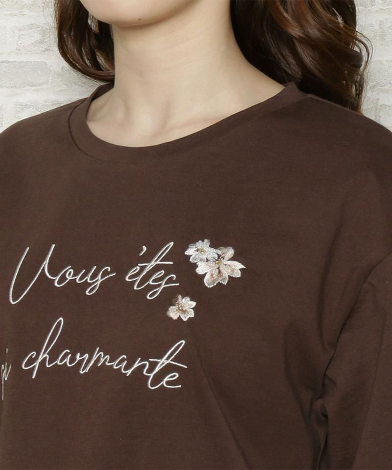 ロゴ×フラワー刺繍Tシャツ