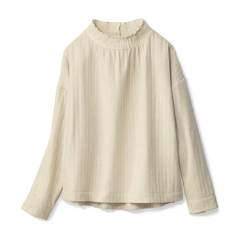 襟シャーリング接結カットソー（BLANC＋）