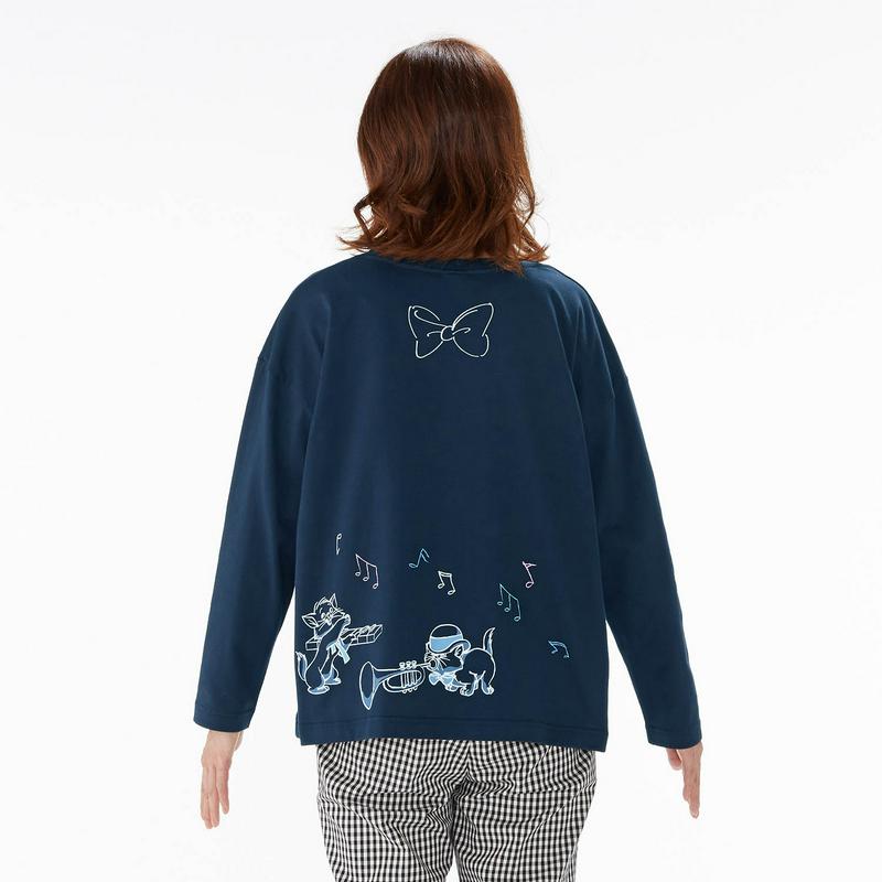 【これからの時期に活躍！】ビッグ長袖Ｔシャツ（選べるキャラクター）（ディズニー）