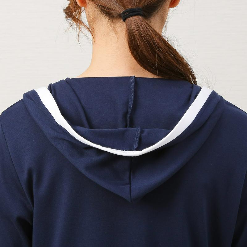 大人の女性のためのカットソーパーカとチュニックセット