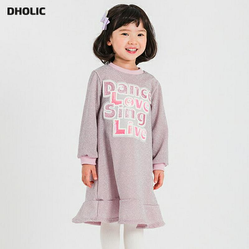 スパンコールレタリングワンピース・p001065 キッズ【3~8才】【ops】【ワンピース ミディ丈 ミディワンピース 長袖 スパンコール ロゴ レタリング カジュアル フレア フレアワンピース 女の子 子供 こども 子供服 こども服】【KIDS】