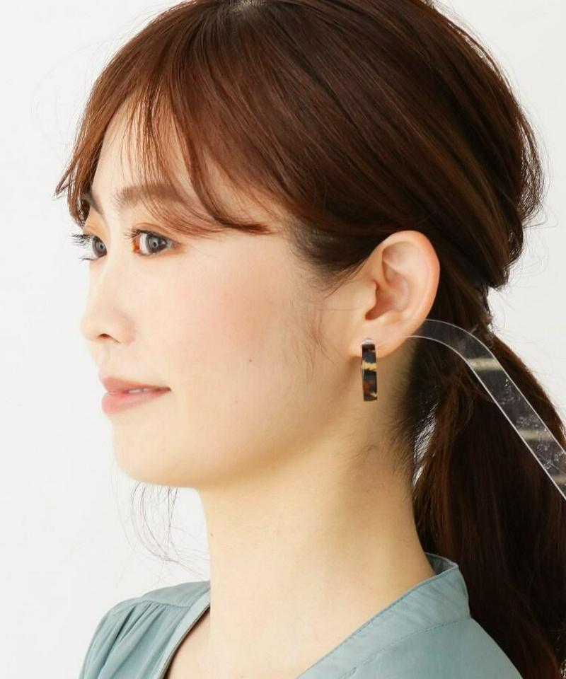 べっ甲風フープピアス