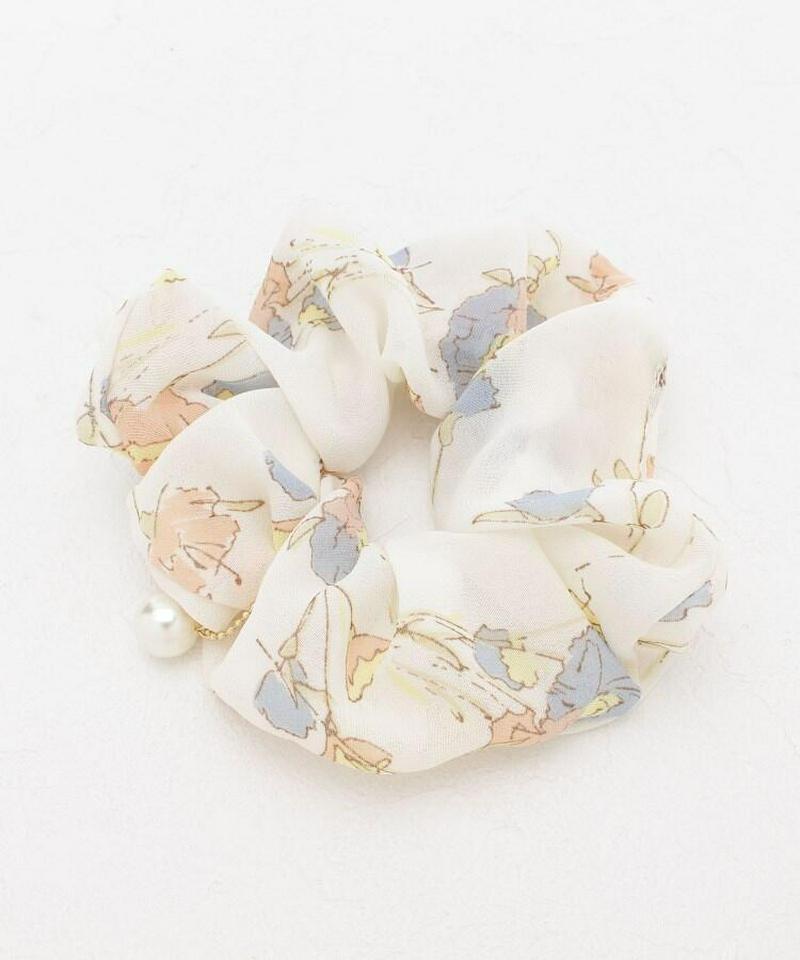 シフォンフラワーシュシュ