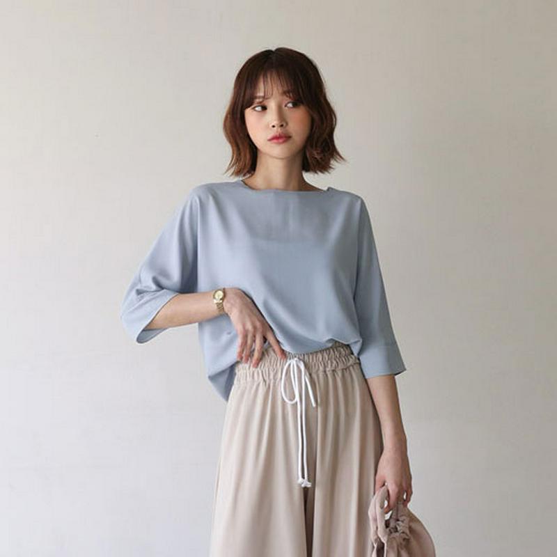 ≪人気商品再入荷≫スクエアラグランブラウス・全4色・b55765 レディース【bl】 トップス ブラウス 七分袖 7分袖 スクエアネック 無地 カジュアル シンプル フェミニン 水色 春 夏