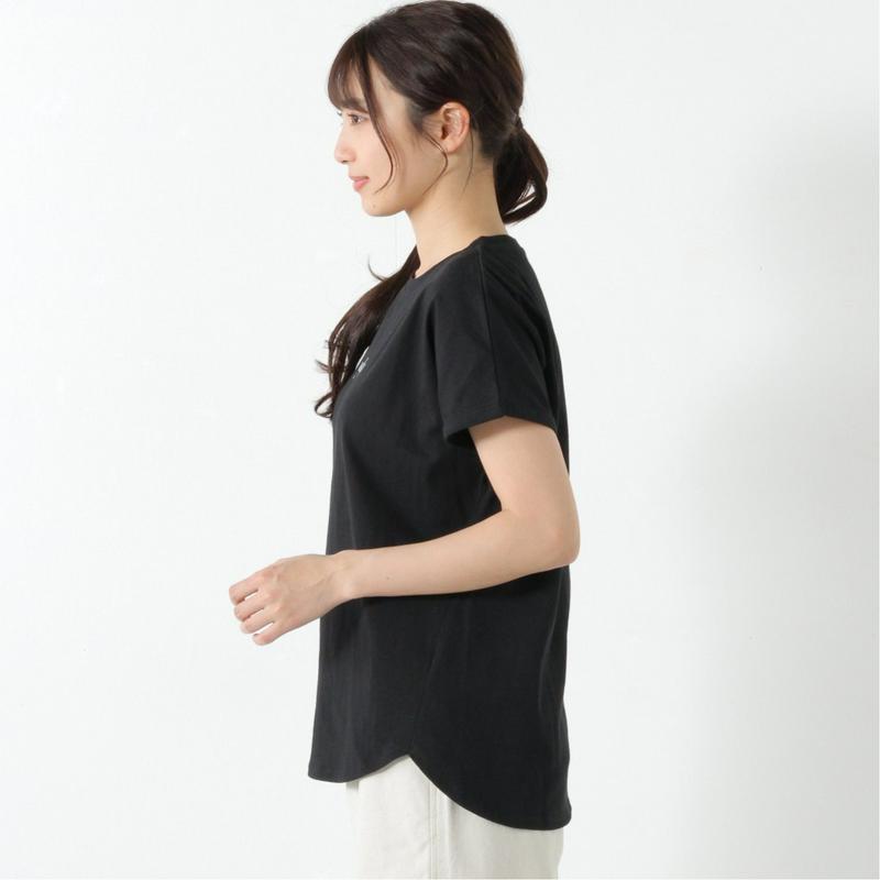 綿１００％◎しっかりした生地感のフレンチスリーブロゴＴシャツ
