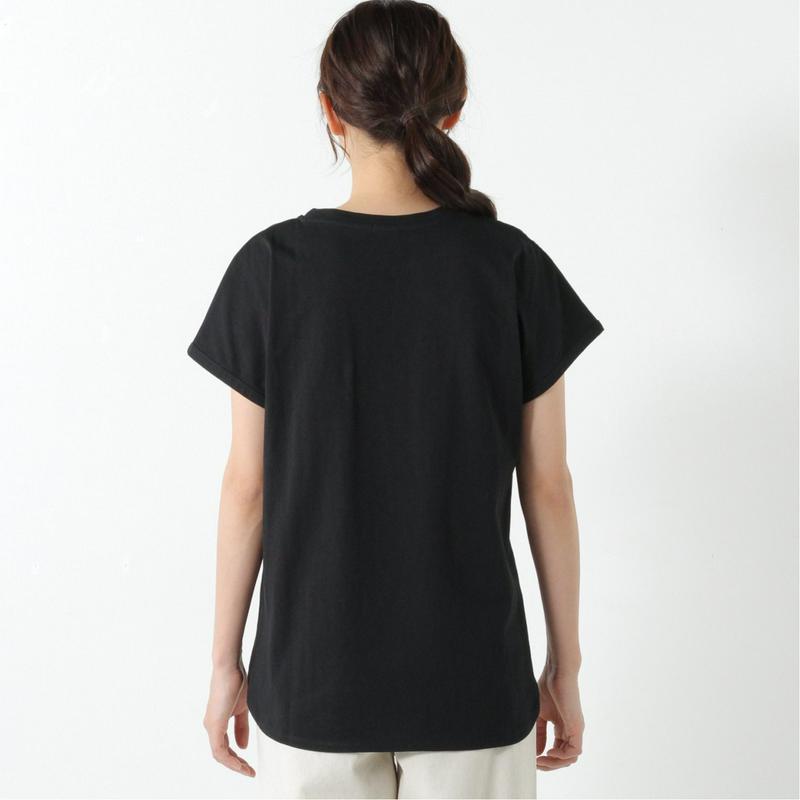 綿１００％◎しっかりした生地感のフレンチスリーブロゴＴシャツ