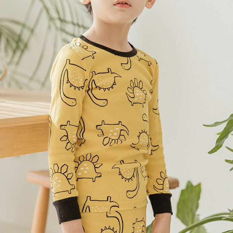 ダイナソーパジャマSET(イエロー)・p001096 キッズ【3~8才】【uw】【パジャマ 部屋着 ルームウェア 長袖 長ズボン ズボン パンツ 恐竜 総柄 ダイナソー カジュアル 黄色 女の子 男の子 子供 こども 子供服 こども服】【KIDS】