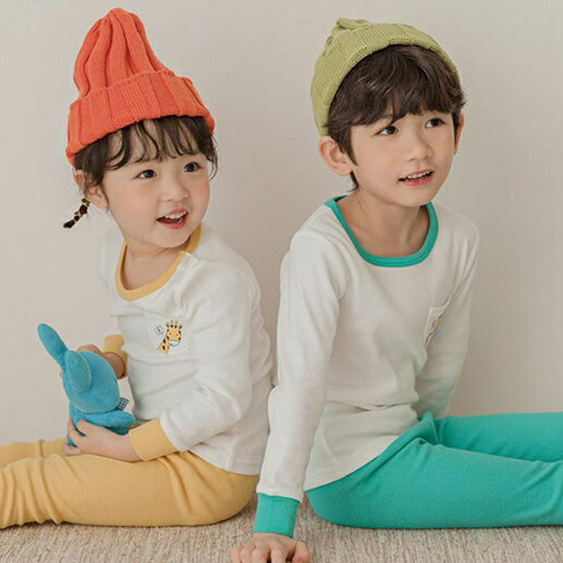giraffeパジャマ上下SET(グリーン)・p001102 キッズ【3~8才】【uw】【パジャマ 部屋着 ルームウェア 長袖 長ズボン パンツ ズボン きりん キリン 動物 かわいい 可愛い 緑 女の子 男の子 子供 こども 子供服 こども服】【KIDS】