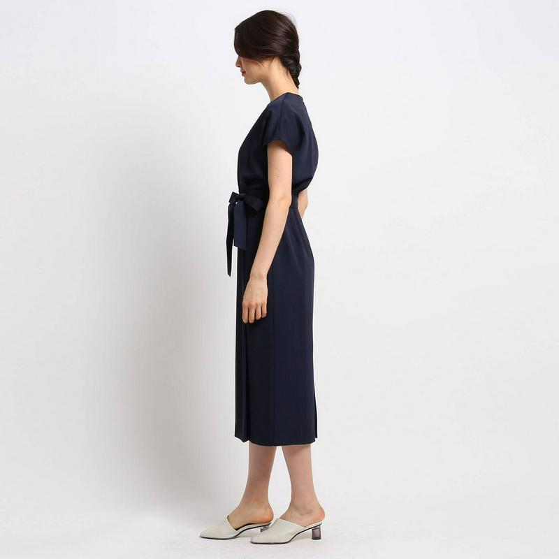 【ＷＥＢ限定／マシンウォッシュ】ガルーダサテンワンピース