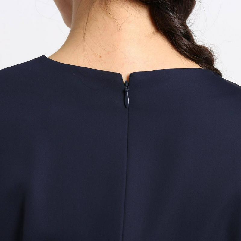 【ＷＥＢ限定／マシンウォッシュ】ガルーダサテンワンピース