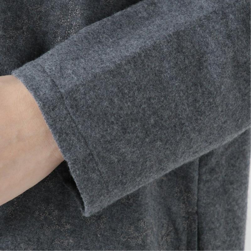 綿起毛素材のつぼみ刺繍ワンピース