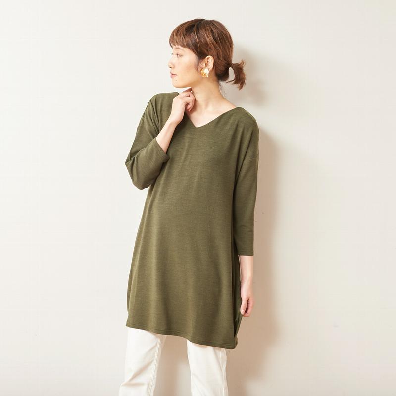 大人気シリーズ☆お尻の隠れる丈の７分袖Ｖネックタックチュニック【Ｍ～３Ｌ】